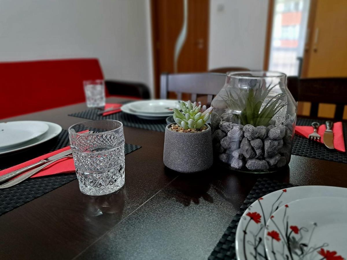 Aviliz Apartament Bușteni Exterior foto